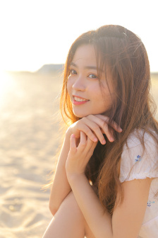 乳色吐息在线观看无删减版